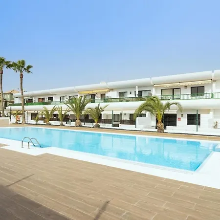 Home2book Oceans Of Calm Apt, Terrace & Pool *